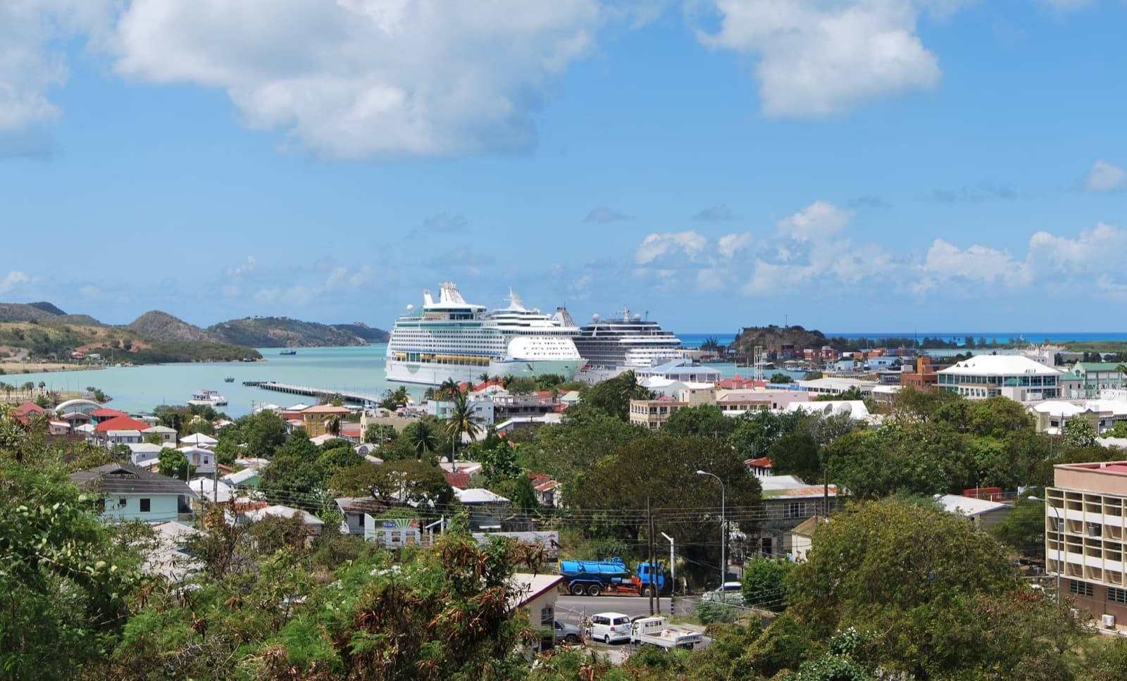 Saint John's, thủ đô của Antigua and Barbuda